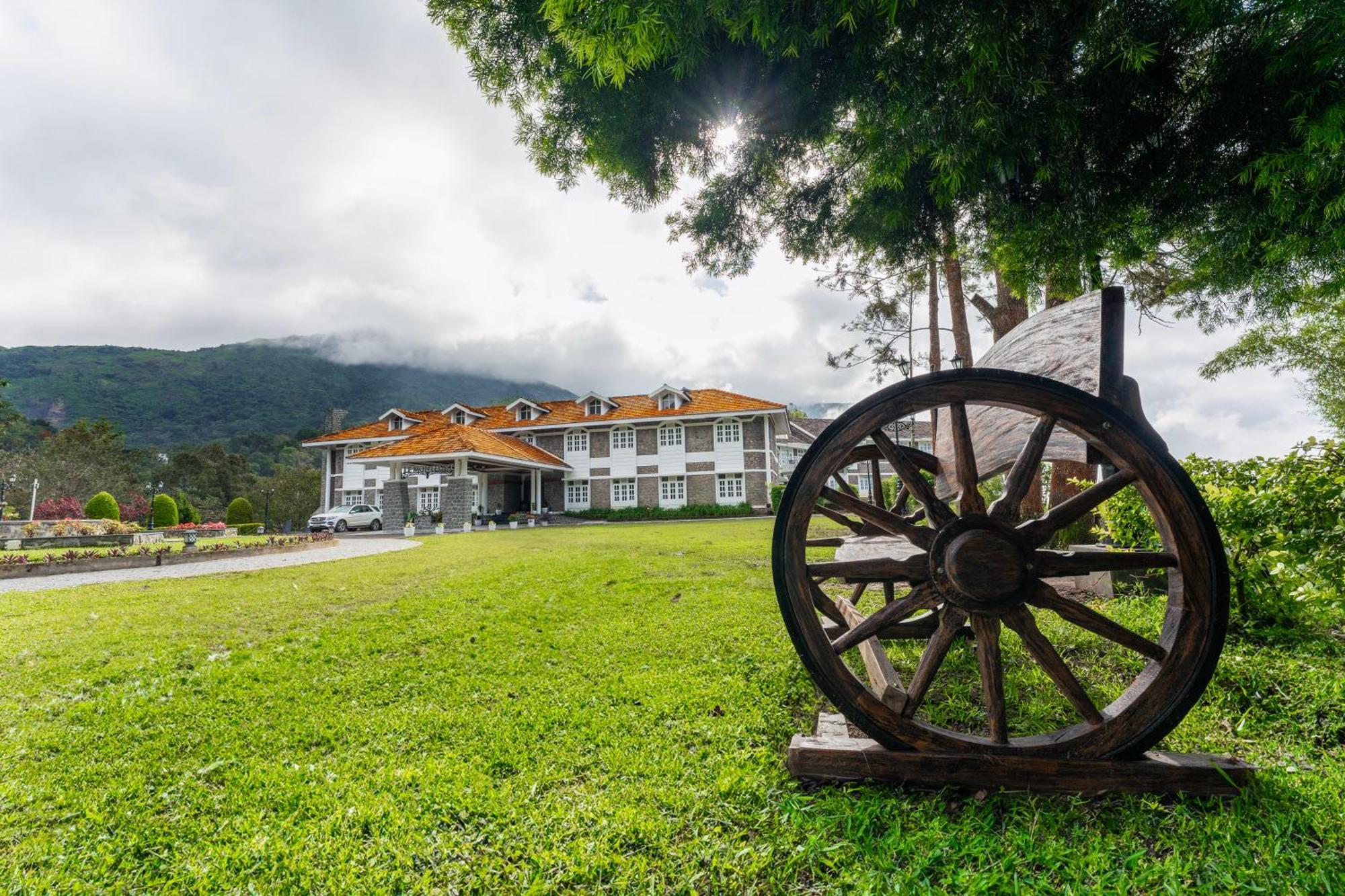 Le Montfort Resort Munnar Exterior foto