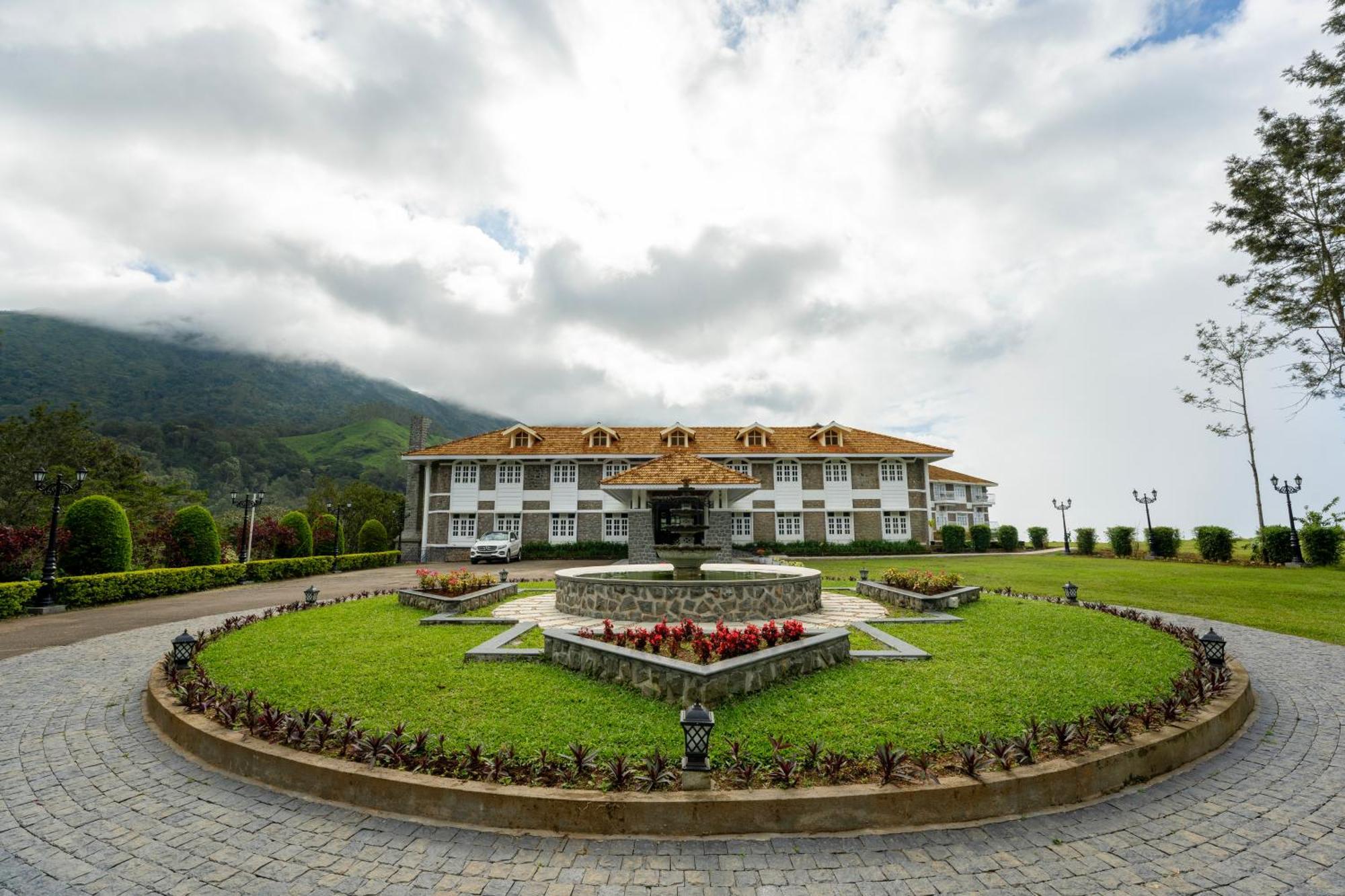 Le Montfort Resort Munnar Exterior foto